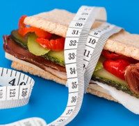 Zaujalo nás. Čo sa stane, keď do seba vstreknete lieky na chudnutie obsahujúce peptidy z plazov